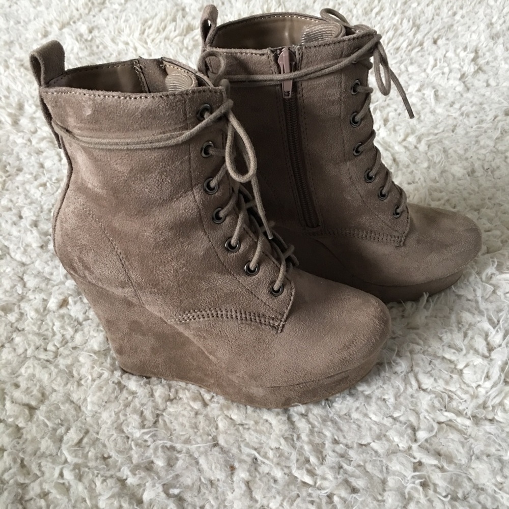 Ship By Journeys Booties